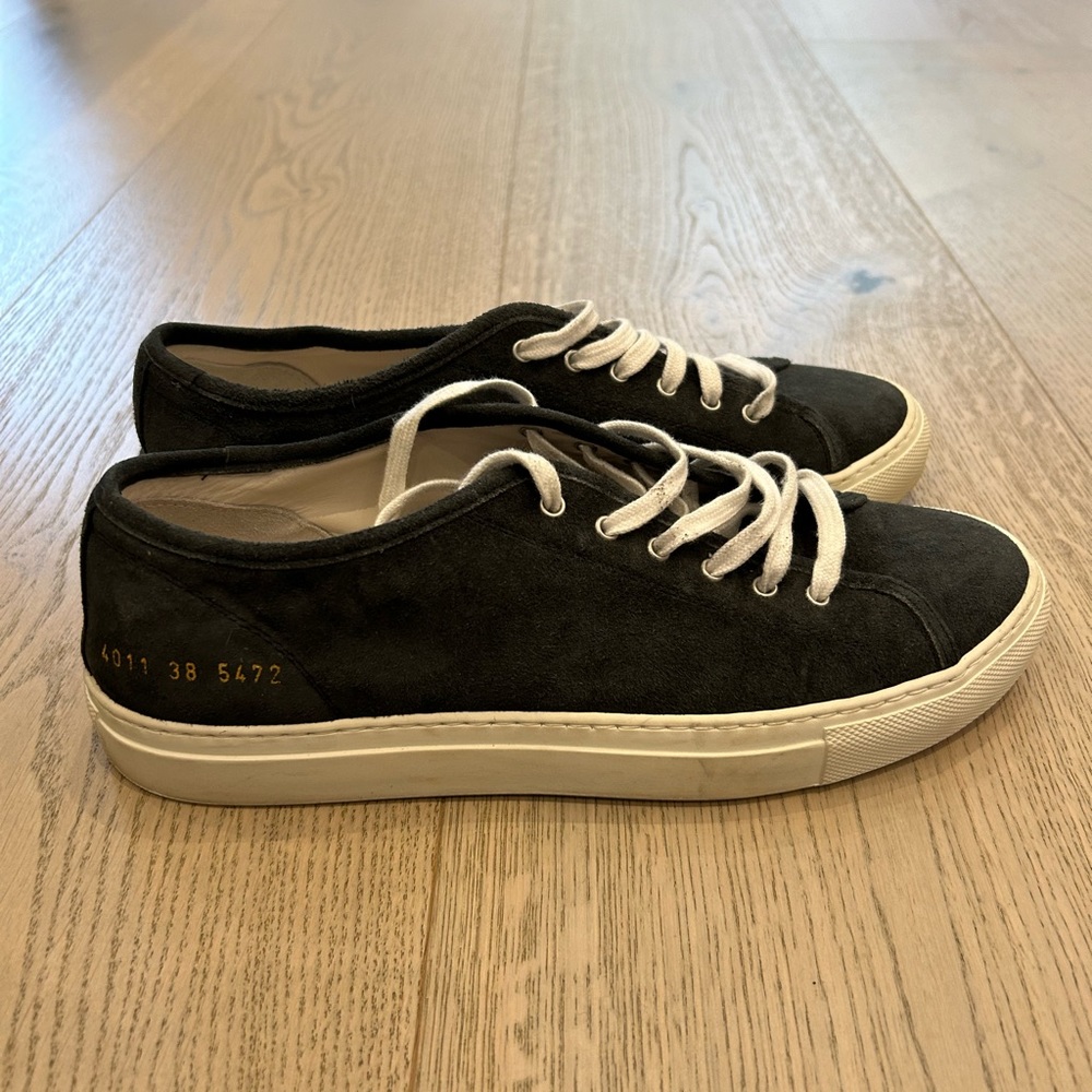 Dark grey/washed black suede Woman by Common Projects tournament shoe size 38